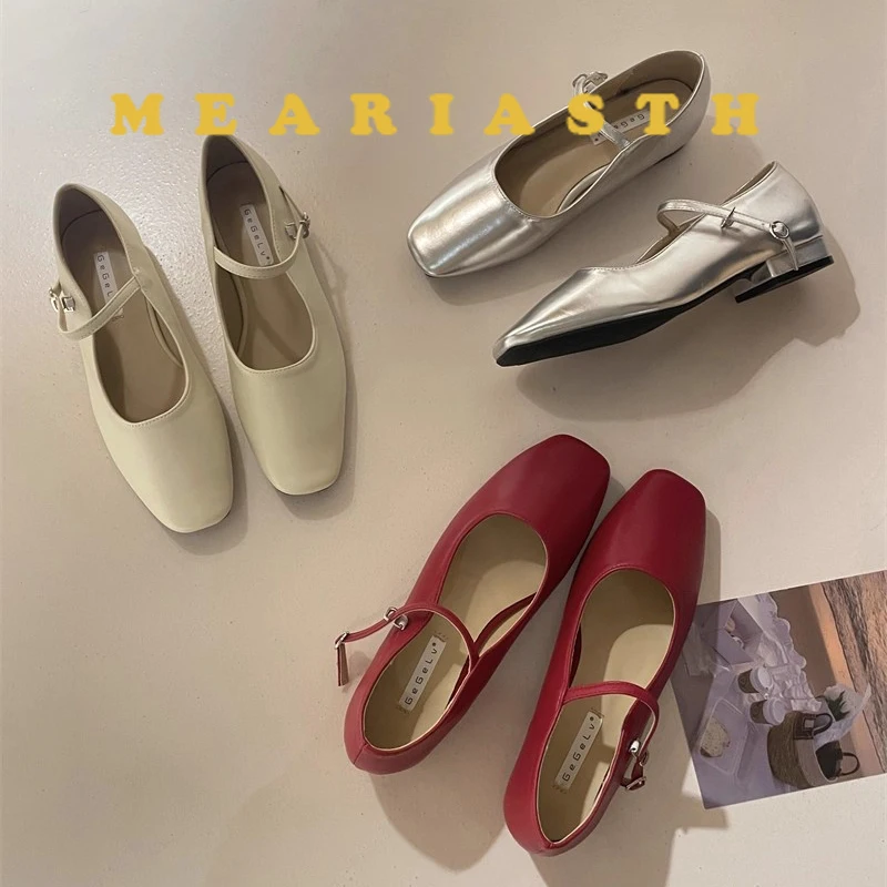 

big size 35-44 New Fashion Buckle Strap Ladies Mary Janes Shoes Female Designer Shallow Footwear Silk Women Flat With Shoes Red