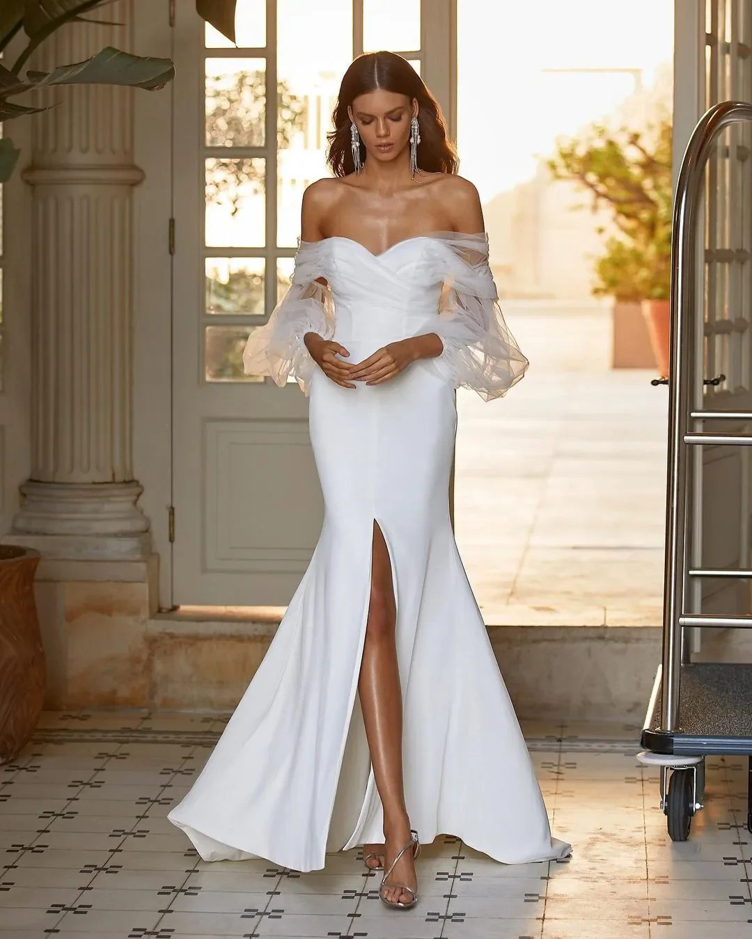 Customized Bohemian Sexy Off Shoulder Beach Mermaid Wedding Dress Long Sleeve Satin Front Split Bridal Dress Beach Dress