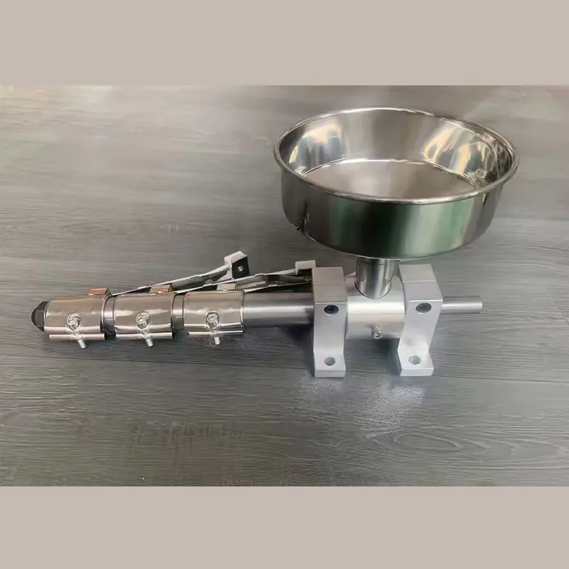 Hand Cranked Wool Combing And Blending Tool Mini Fiber Mixer Machine For Needle Felting Yarn Making