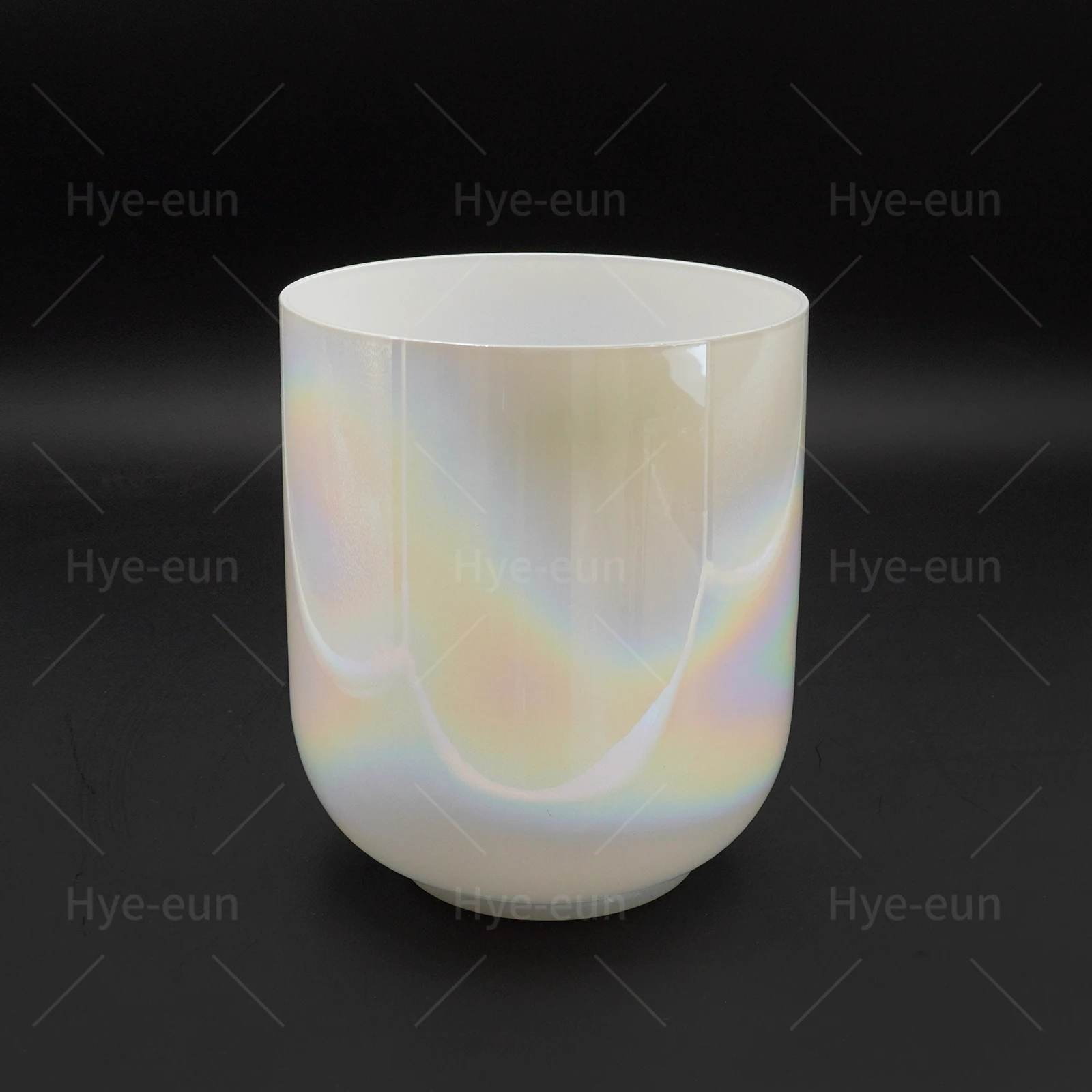 Hye-eun Pearl White Clear Crystal Singing Bowl, 6 inch Alchemy Cosmic Light Sound Bowl for Sound Healing