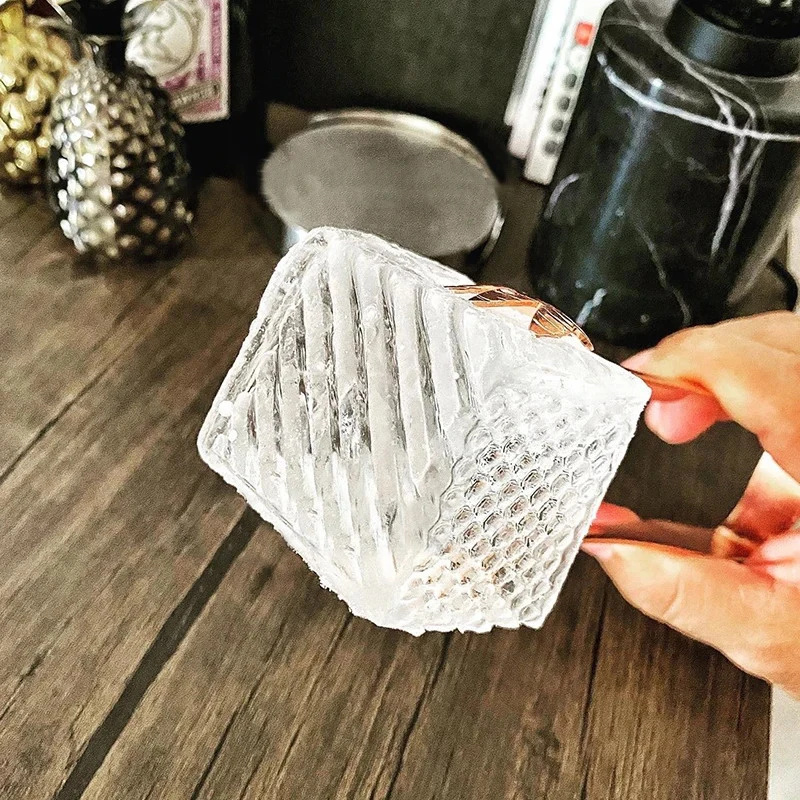 Ice Cube Stamping Plate Brass Craft Ice Stamp Molds Pineapple Wave Pattern For Making Whiskey Cocktails Bartender Accessories