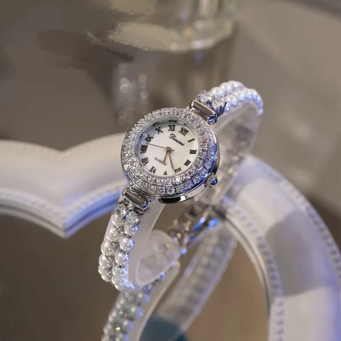 2025 حار! ساعة للنساء ساعات 2025 أفضل المنتجات مبيعا ساعة فاخرة ماركة فاخرة ساعة الماس هدية لفتاة