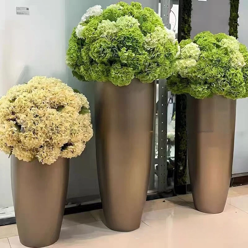 

Supply FRP floor-to-ceiling vase classic bullet wedding column hotel home club opening road lead 33