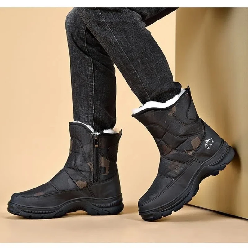 

Wool Snow Boots for Men Winter Keep Warm Casual Cotton Shoes Outdoor Winter Plush Thickened Non-slip Boots for Men