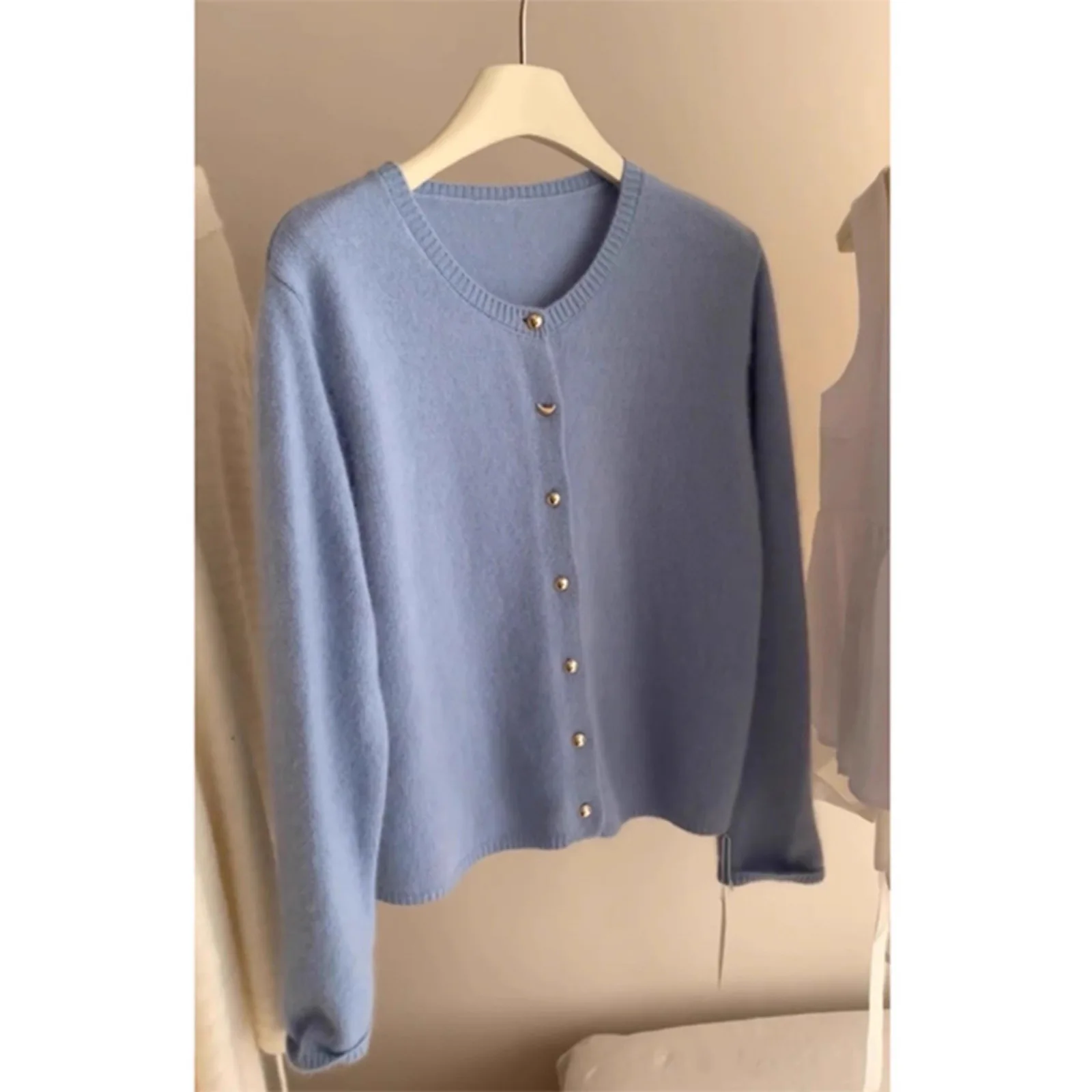 

Spring and Summer 2026 New Temperament Elegant Clothing Solid Color Round Neck Unique Age-reducing Knitted Cardigan Jacket