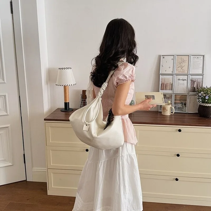 

Trendy Design Ladies Diaper Bag Soft Leather Classic Paris Style Elegant Large Capacity Travel Handbag