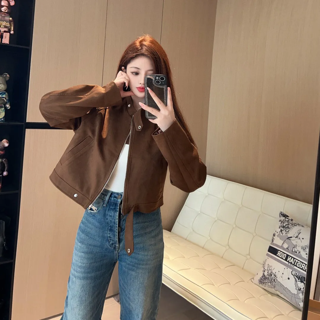 เสื้อโค้ทผู้หญิงสไตล์มิดเซ็นจูรี่ รุ่นไฮเอนด์ ทำจากหนังกลับบอสตัน สีเขียวมรกต แบบบาง ใส่ได้ในฤดูหนาว