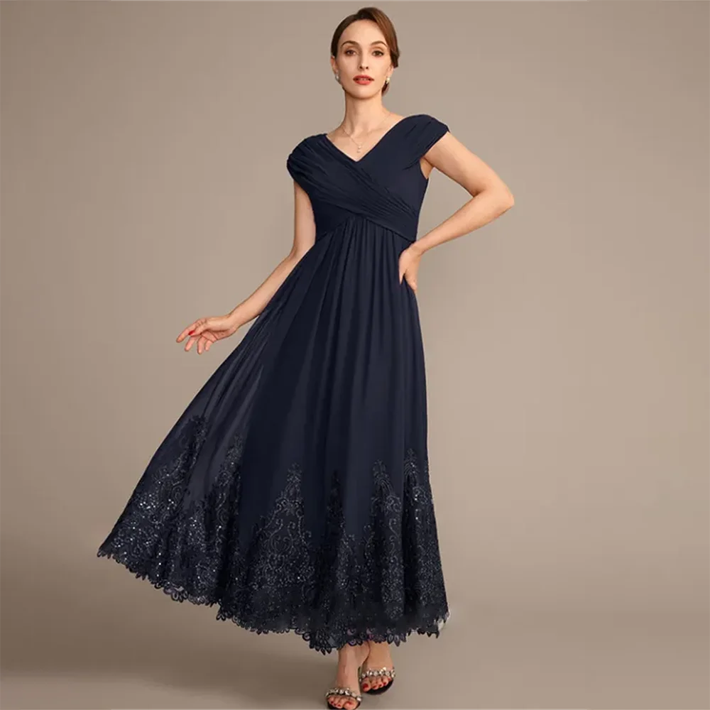 

Elegant Mother of the Bride Dress Sleeveless V-Neck Pleated Applique A-Line Formal Mother Dress Evening Gown Customized