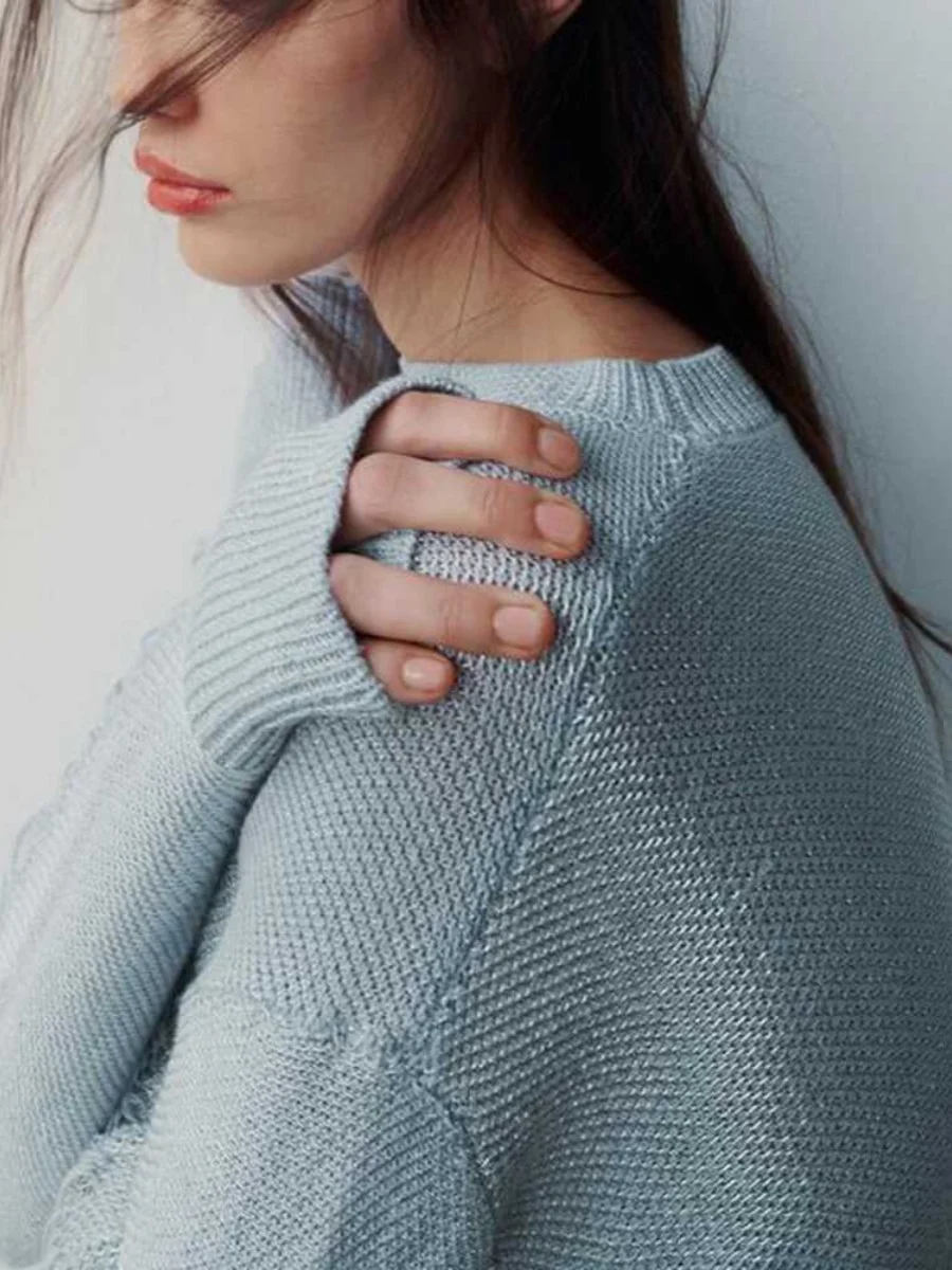 Nova Moda Primavera 2024 Suéter F de Malha de Manga Longa com Decote Redondo e Design Decorativo de Furos Confortável ...