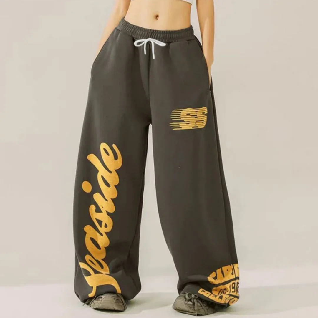 Men Women Summer Quick‑Dry Vintage Gold Letter Printed Long Pants Loose Hip Hop Wide‑Leg Trousers Street Fashion Casual Pants