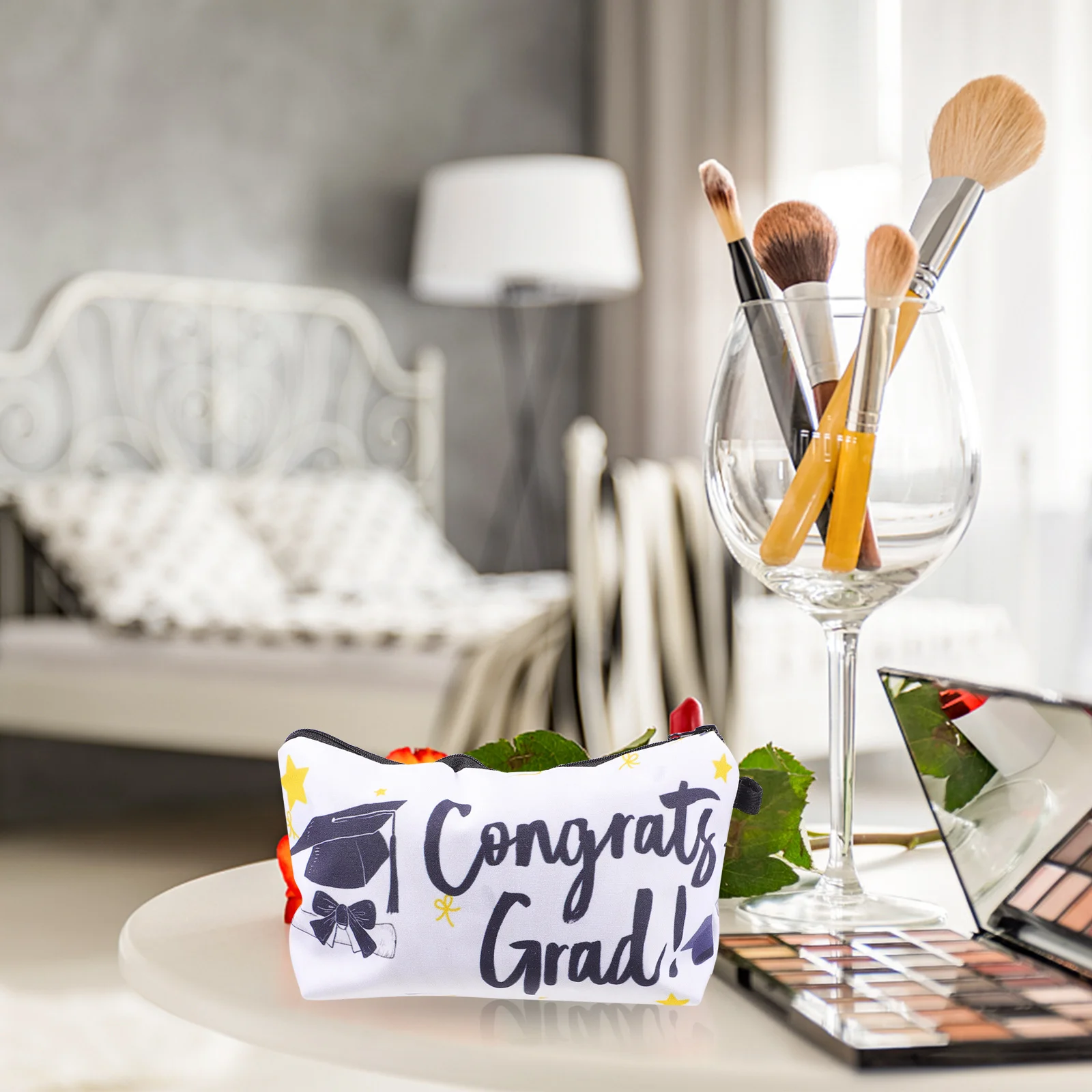 

1 pc Bag 3D Printing Design Fashionable Makeup Pouch For Women Girls Portable Travel Toiletry Storage Lightweight