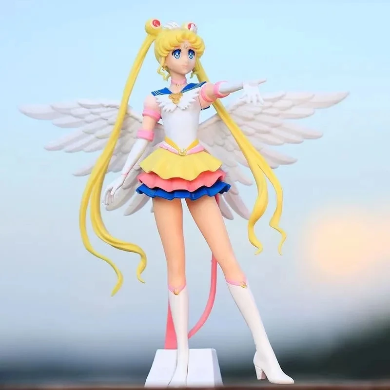 Figura de acción de Sailor Moon Eternal, adornos de pastel, muñeca coleccionable de PVC, Super Tsukino Usagi, modelo de estatuilla, juguetes, regalos, 22cm