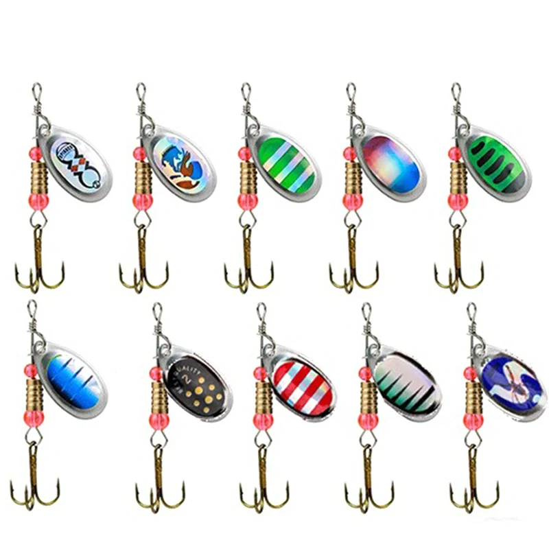 1PCS Metal Plating Spinner Bait 6.7cm/7g Hard Spoon Bass Lures Metal Fishing Lure with Feather Treble Hooks for Pike Fishing