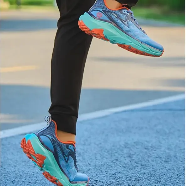 

2025 Hot Sale Running Shoes Mens Outdoor Sneakers Mens Trainers Summer Jogging Shoes Women's Sneakers