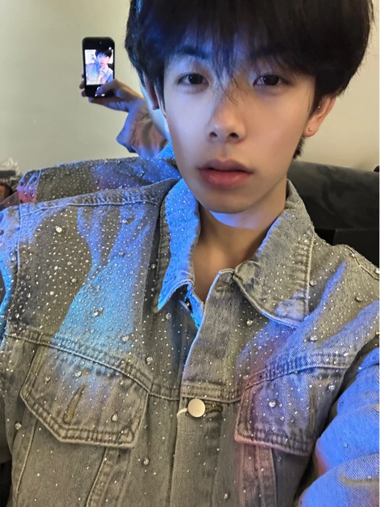 

Мужская джинсовая куртка в стиле ретро с американскими стразами, весна-осень, новый маленький дизайн, крутая рабочая одежда, джинсовая куртка свободного покроя, длинная све