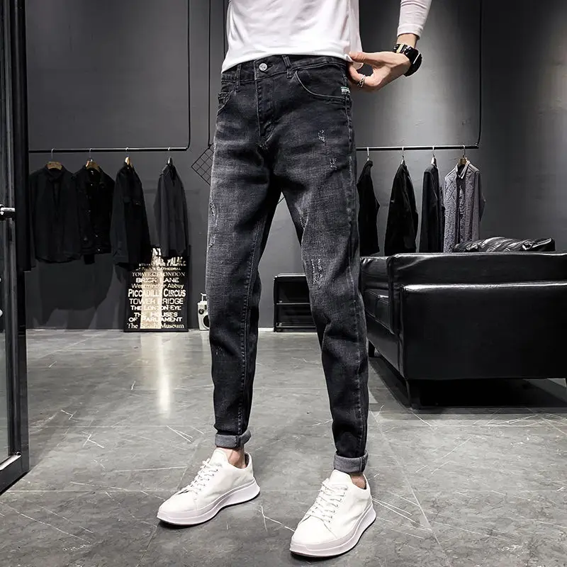 

Корейские отзывы, множество джинсов, мужские джинсы 2025 года, брендовые повседневные брюки, универсальные облегающие девятиточечные корейские трендовые эластичные брюки для мужчин