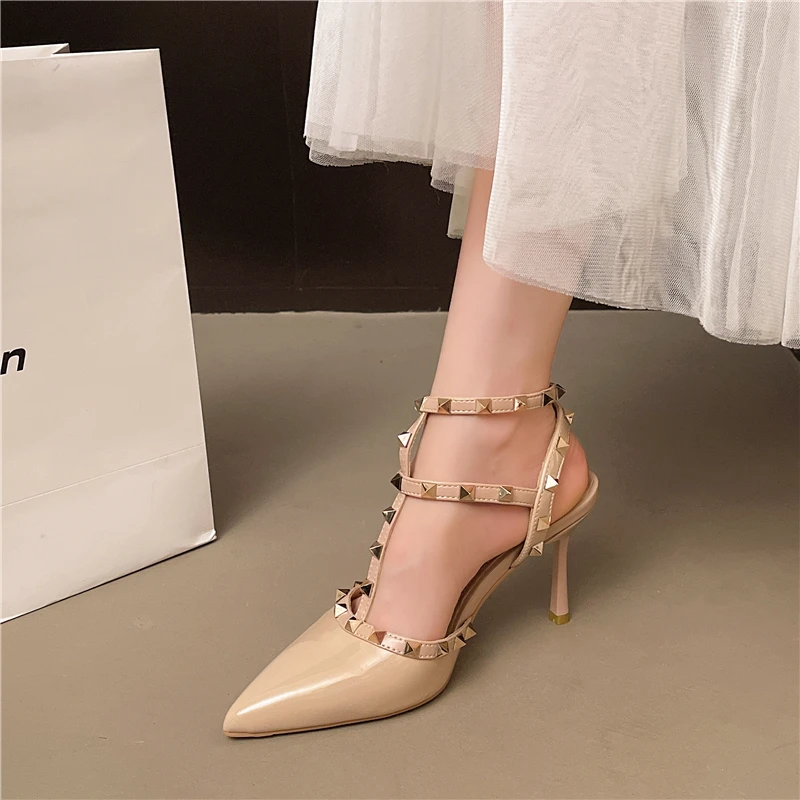 Fine Heel Baggy Strap Buckle Fastening, Slimming, Waterproof Platform, Versatile, Comfortable and Anti-slip Women's Sandals
