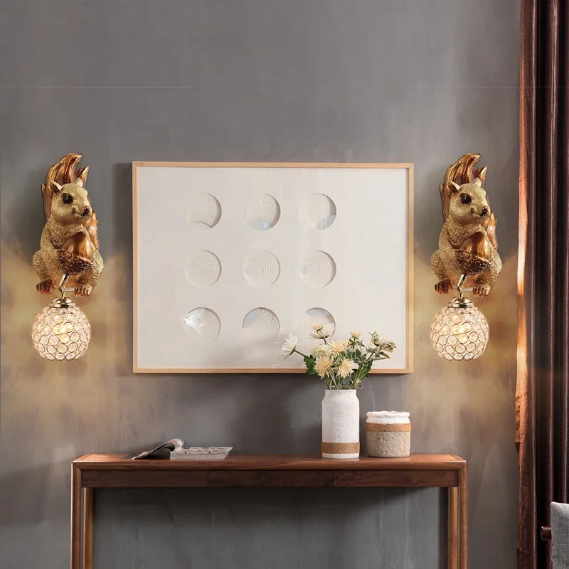 Nordic creative lovely animal wall lamp boy girl children's room study bedside bedroom simple living room squirrel wall lamp