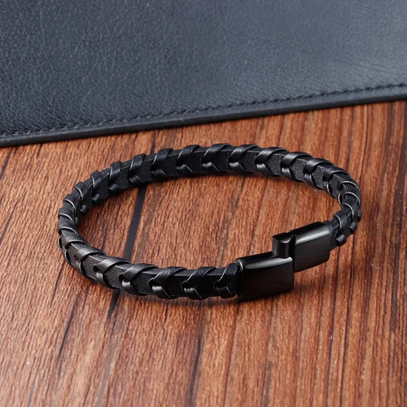 

High Quality Simple Stainless Steel Black Genuine Leather Bracelet for Men Stylish Accessories Jewelry Gift