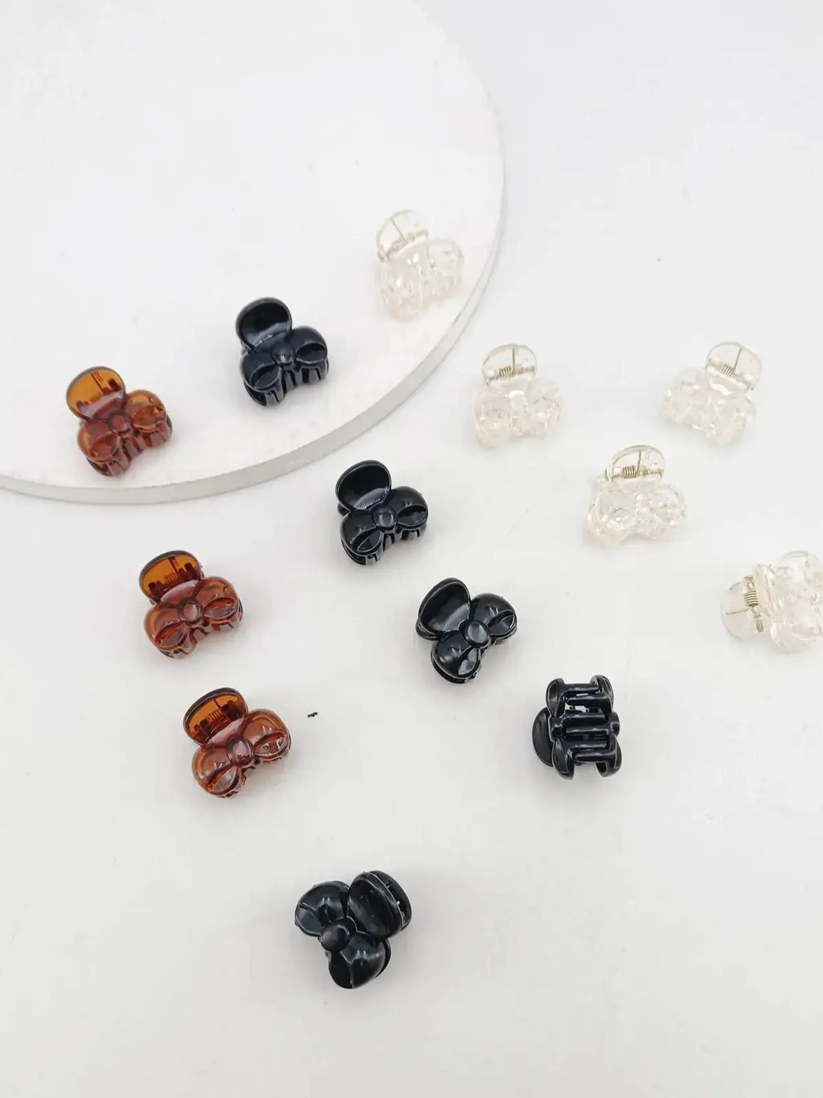 10/20/50/100 PCS Haarklammern für Frauen 2 cm kleiner Bogen Schwarz Braun Transparenter Kunststoff Mini Haarnadel Haarspangen Haarzubehör – Detail 20