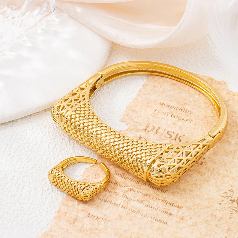 Armreif Italien Frankreich Damen Armband Ring Kupfer Ohrringe Luxuriöser Vergoldeter Verstellbarer Ring Exquisiter Hochzeitsschmuck – Detail 7