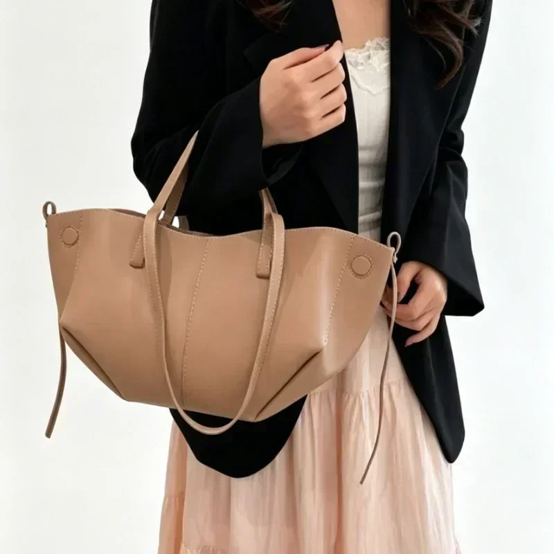 sac-a-langer-tendance-sac-a-bandouliere-sac-a-main-de-luxe-pour-femme-sac-messager-minimaliste-unique-pour-les-loisirs-et-les-affaires