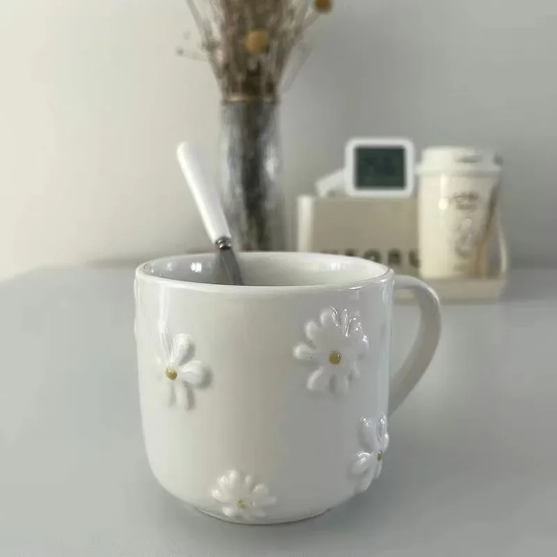 Korean Ins Style Simple and Gentle Embossed Mug Small Fresh Adult Couple Cup Romantic Daisy Coffee Cup