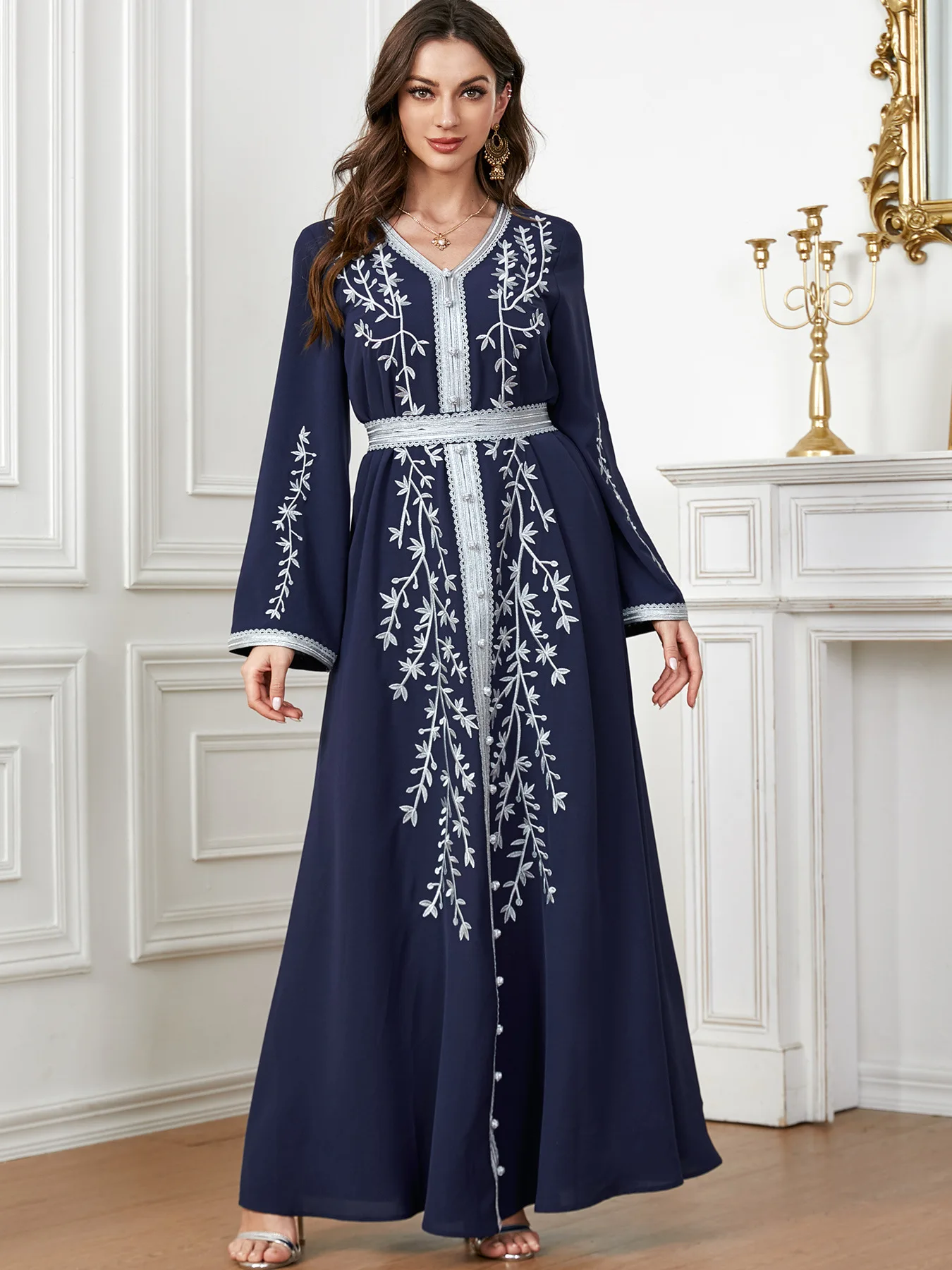 

Dubai Moroccan Eid Mubarak Muslim Embroidery Abayas For 2024 New Women Maxi Dress Turkey Arab Islamic Evening Party Gown Kaftan