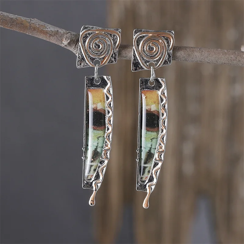 DIY accessories European and American cross-border hot-selling creative retro color alloy earrings, antique marble pattern perso
