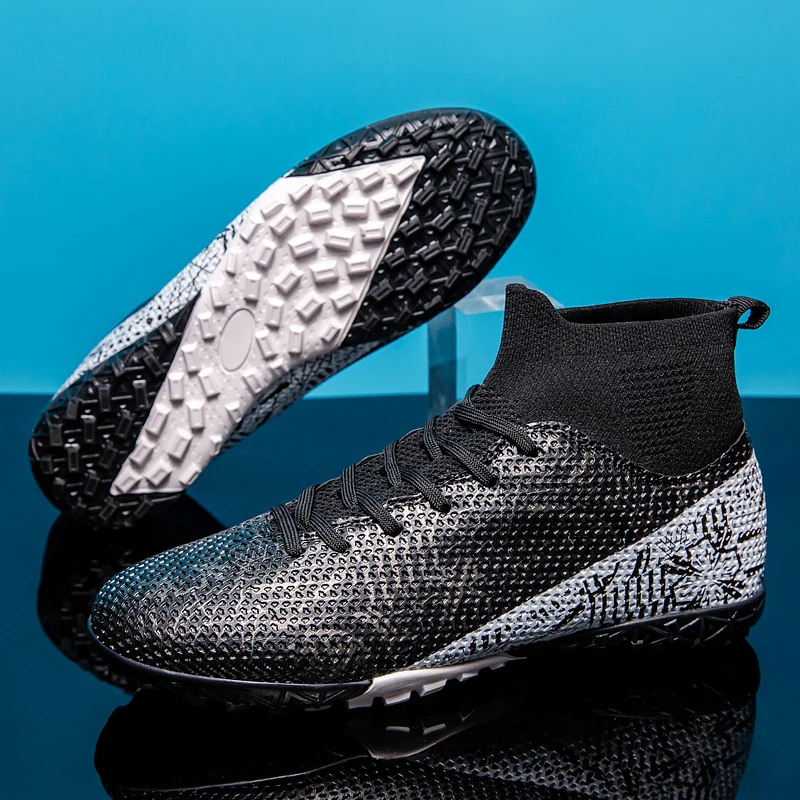 Nowe, popularne buty piłkarskie unisex: długie korki/korki do turfów, oddychające, antypoślizgowe i lekkie