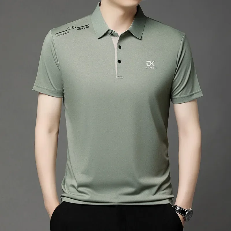 Neues Herren-Business-Casual-Kurzarmhemd mit Abzeichen, einfarbiges Poloshirt, modisches, atmungsaktives, bequemes, vielseitiges Oberteil