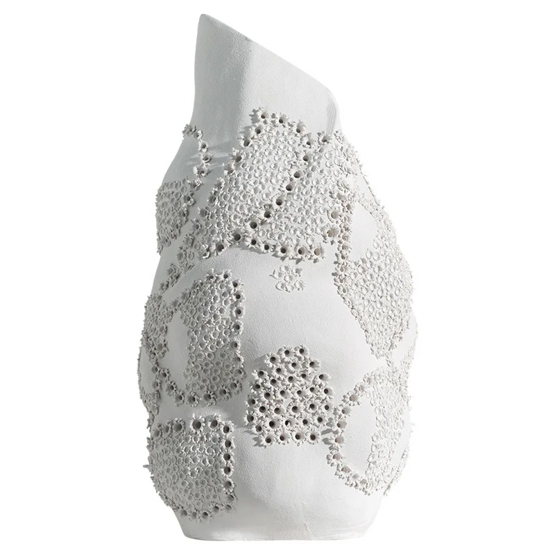 Irregular round hole flower vase Nordic simple home living room model room hotel decoration ornament with dried flowers