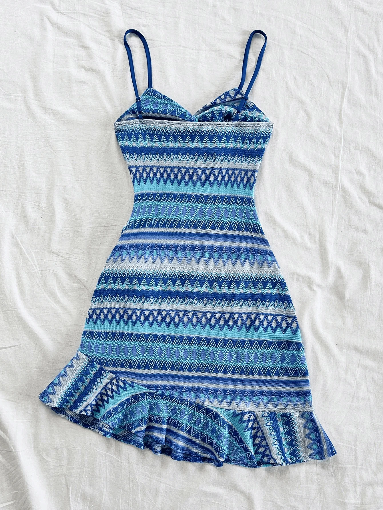 Summer 2025 new collection: European and American style street casual striped sleeveless round neck backless halter dress, short