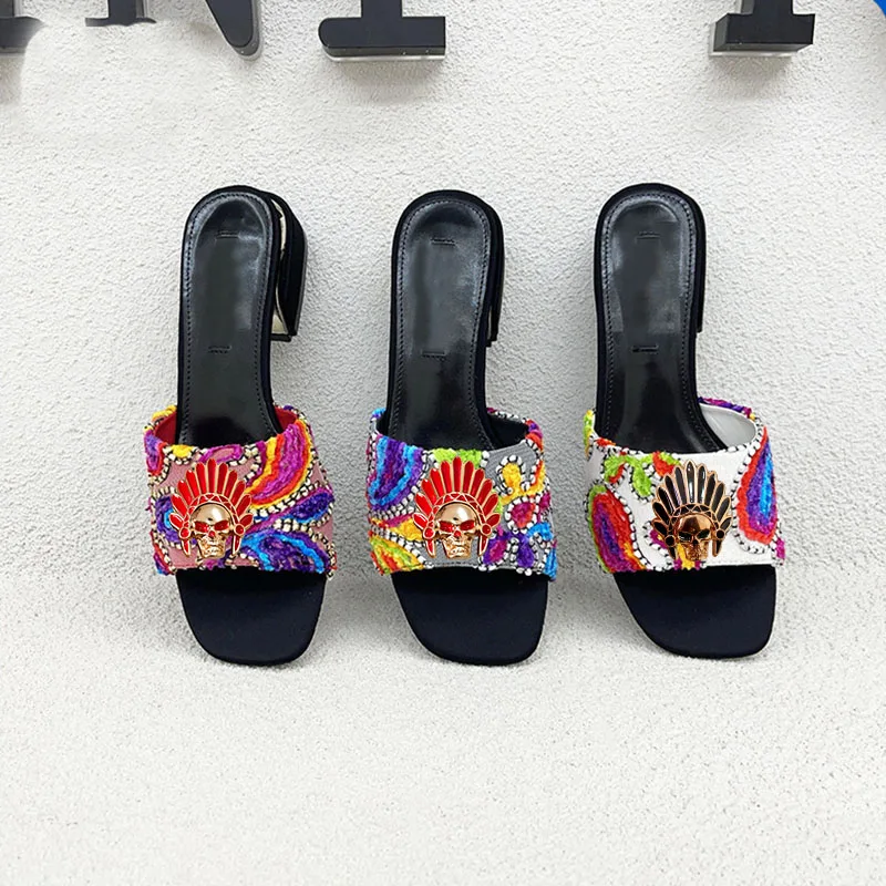 

New summer flat-bottomed, large-sized women's versatile flip-flops with embroidery and one-shoulder wear