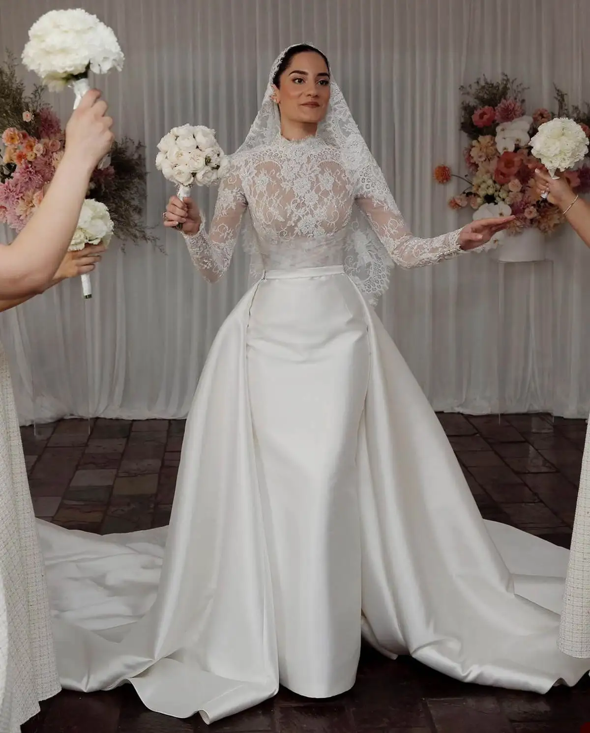 

Hauteur Illusion Print Wedding Dress High Neck Classic Mermaid Detachable Train Floor-Length Princess Lace Custom Made