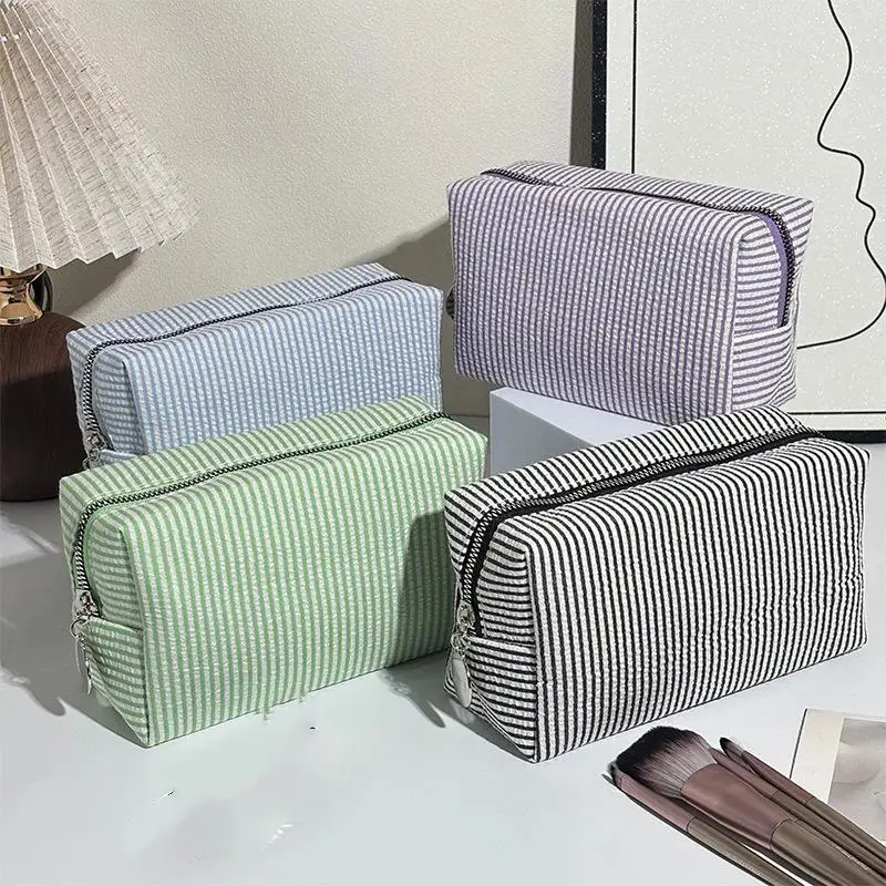 Striped Seersucker Cosmetic Bag Large Capacity Durable Zipper Travel Daily Toiletry Storage Makeup Organizer