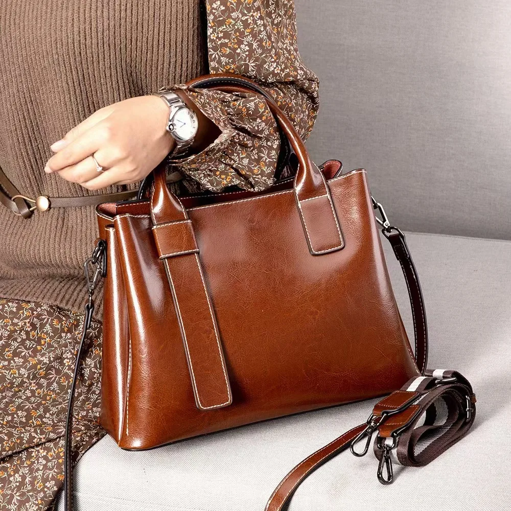 High Quality Oil Wax Cowhide Leather Women\'s Bag Fashion Shoulder Bag Retro Messenger Handbag Lady Large Capacity Classic Tote