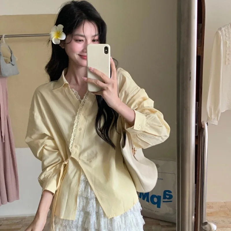 

Lace Patchwork V-Neck Shirts Women Fashion Irregular Bandage Long Sleeve Shirt French Retro Blusa Korean Design Preppy Blouse