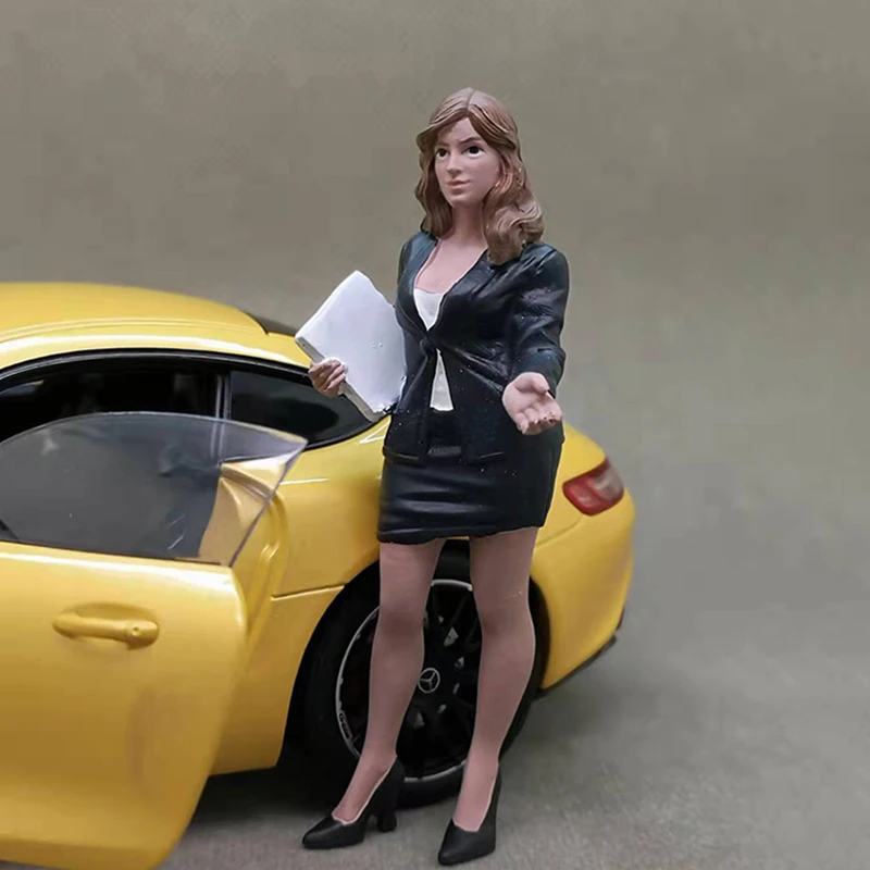 1/18 Schaalmodel Auto Mooie Saleswoman Action Figure Vrouwelijke Scène Accessoire Auto Display Hars Poppen Speelgoed Collectie Geschenken