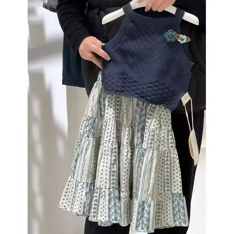 Children's clothing set for girls, spring and summer styles, fashionable, casual, high-end, knitted vest ethnic style skirt