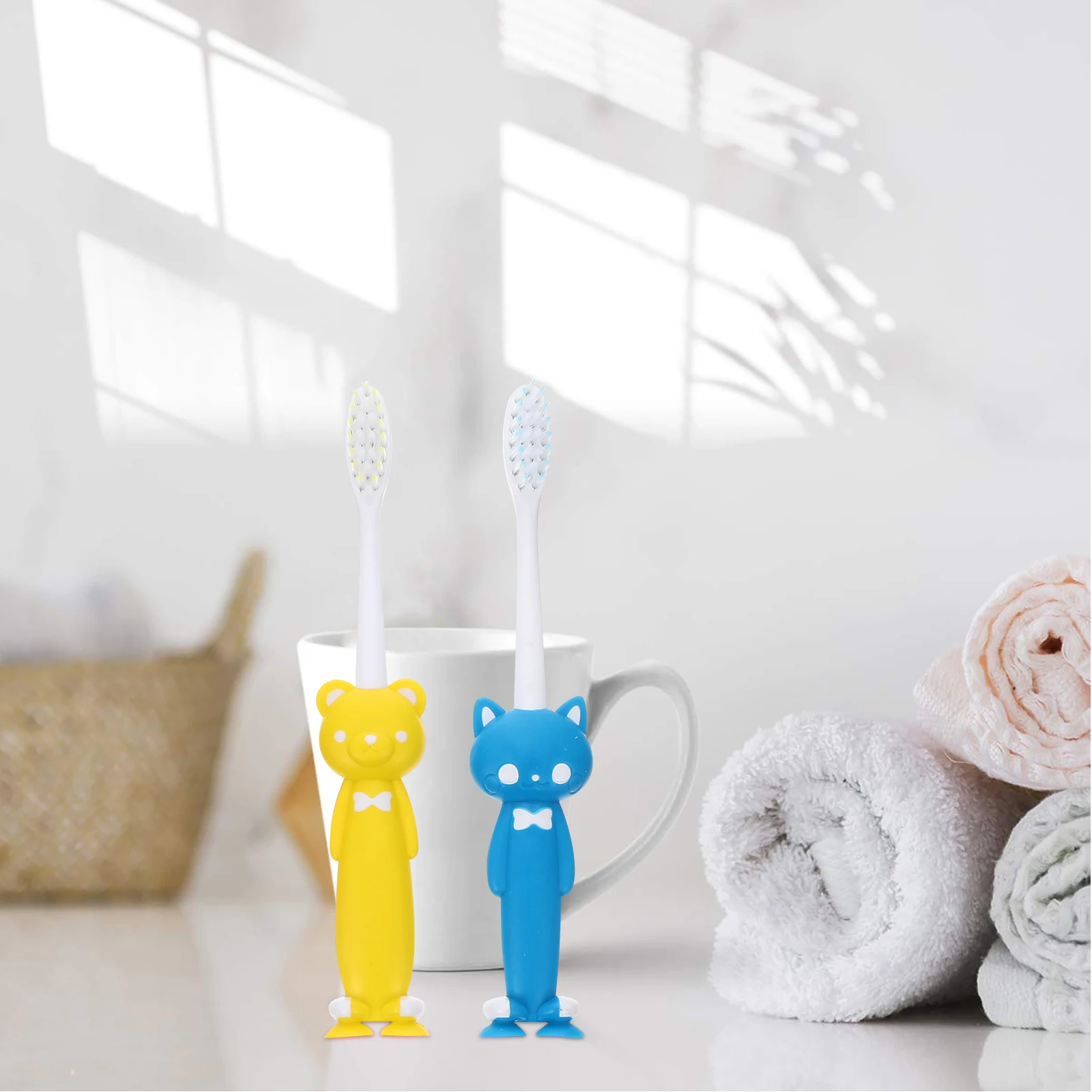 

Cartoon Toothbrush Ergonomic Design Manual Cleaner Kids Toys Suction Cup Teeth Cleaning Supplies al Hygiene Baby Tools