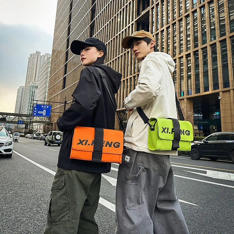 

Couple-Style Single-Shoulder Crossbody Messenger Bag – Waterproof Multi-Functional Portable Bag for Outdoor Cycling