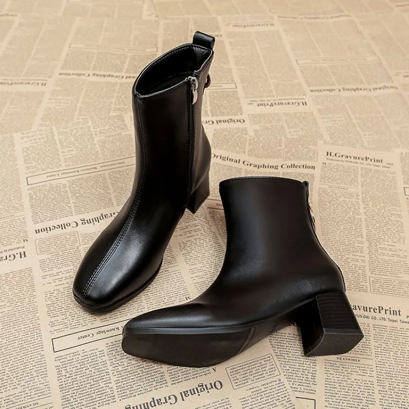 Combat Ankle Boots for Women Fur Elegant with Medium Heels Woman Short Shoes Punk Style Brown Booties Autumn High Quality Boot image 3