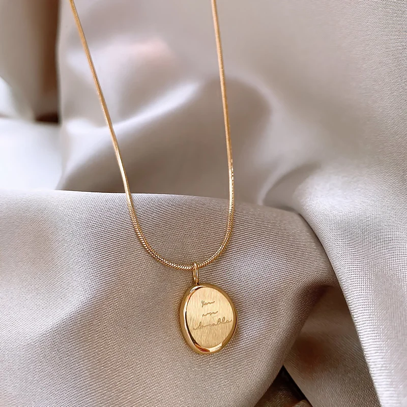

Stainless Steel Gold Color Irregular English Letter Necklace for Women Men Round Collar Chain Necklace Girlfriend Jewelry Gifts