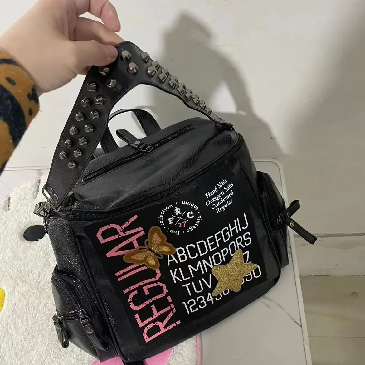 Mochila Vintage con remaches para mujer, bolso de hombro con letras y estrellas, estética gótica, Punk, Grunge, a la moda, Y2k