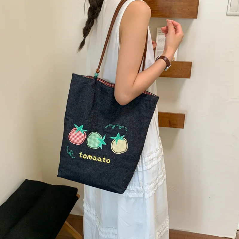 Korean-style embroidered floral denim tote bag for women2026New large-capacity shoulder bag for commuting, double-sided handbag