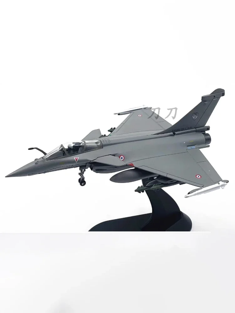 Diecast 1:100 Scale French Air Force Rafale C fighter Alloy Aircraft Finished Model Static Decoration Souvenir Gifts For Adult