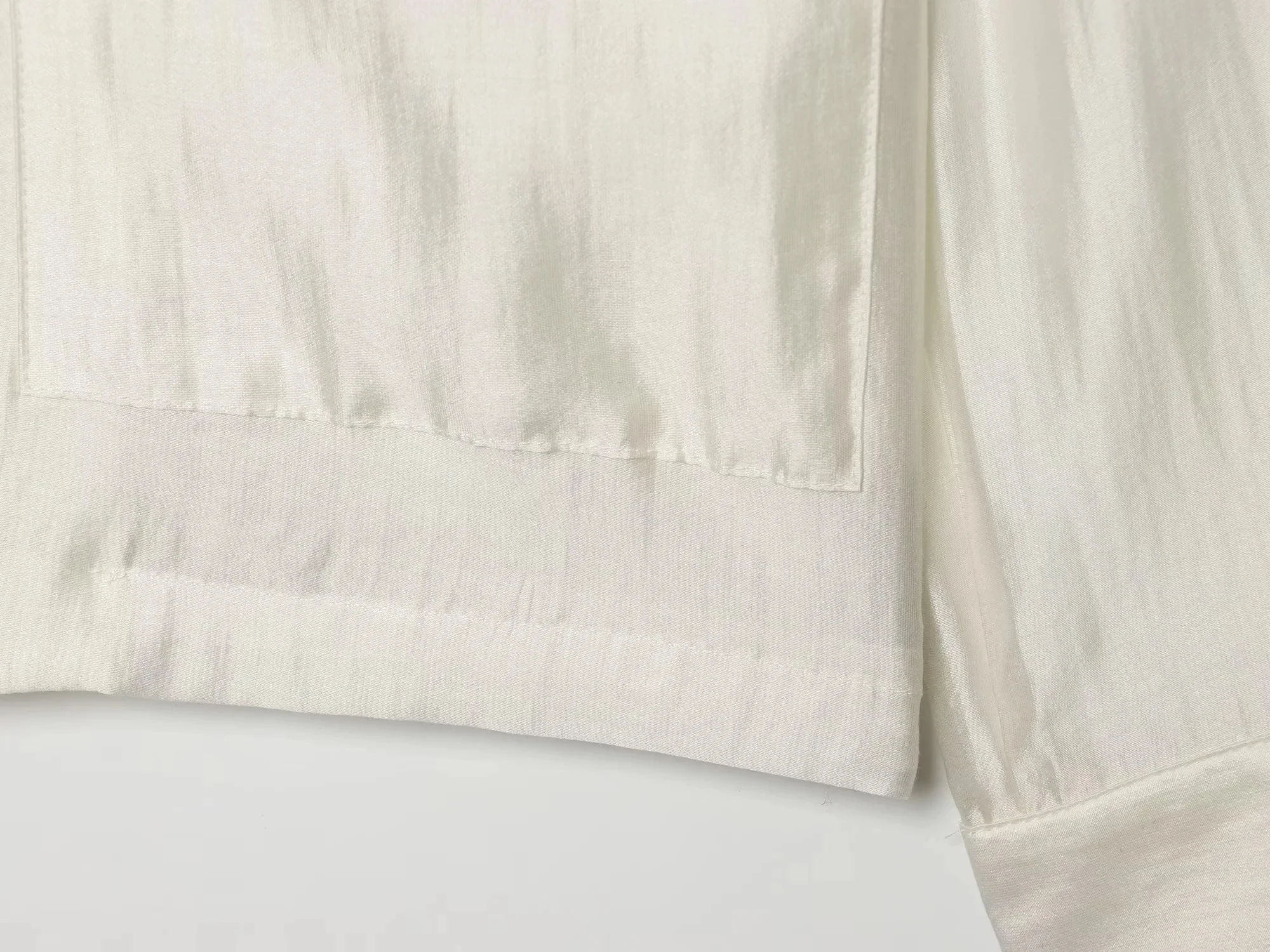 KONDALA Lässige Chic Damenbluse, einfarbig, O-Ausschnitt, einreihig, Langarm, mit Taschen, lockeres Hemd, Mode 2026 Sommerurlaub Bluse – Detail 25