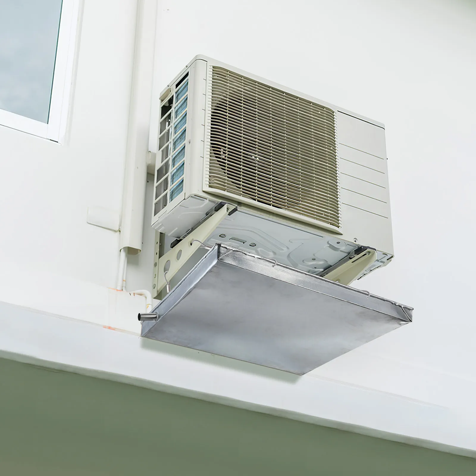 

Поддон для кондиционера из оцинкованной стали с пластиковым вкладышем: предотвращает протечки, защищает пол для портативных кондиционеров