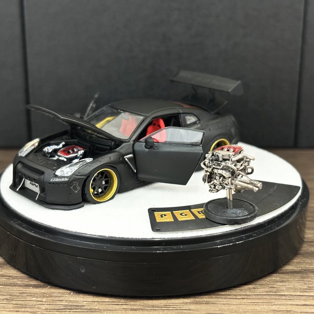PGM 1/64 R35 Colore nero pressofuso modello di auto completamente aperto Stocks nel 2025
